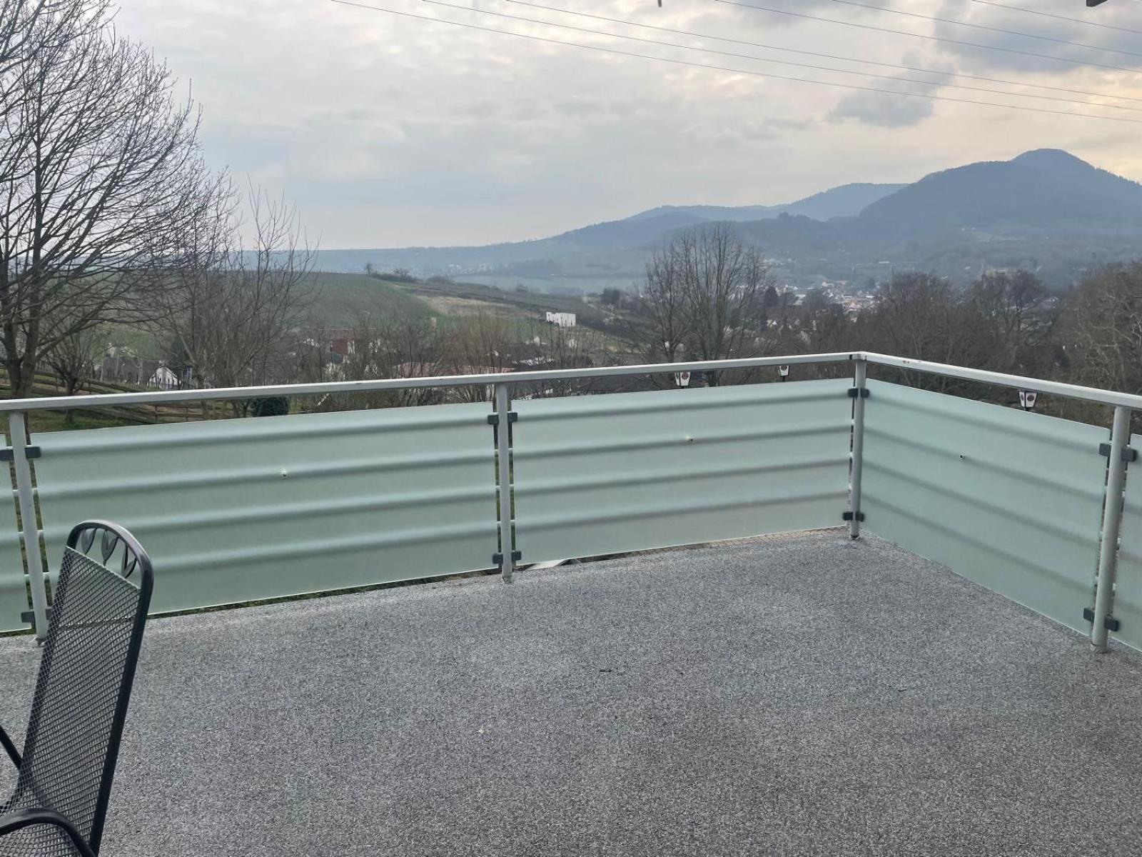 Hotel Berghof Albersweiler Exterior foto